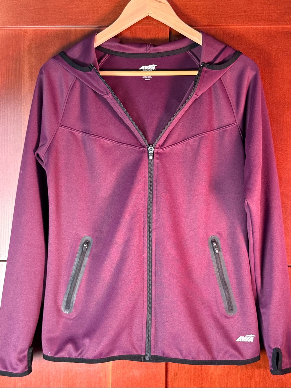 Avia Burgundy Full Zip Hooded Athletic Jacket Women’s M